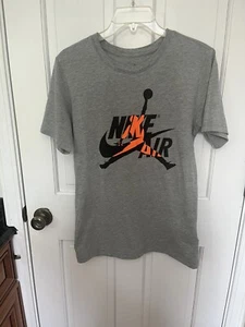 Boys Nike T Shirt Size13/14 - Picture 1 of 4