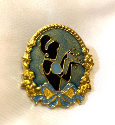 东京迪士尼度假区灰姑娘公主徽章迪士尼乐园日本 TDL TDR — 第 1/4 张图片