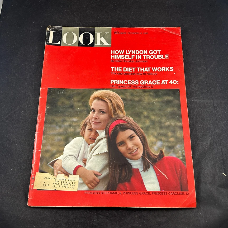 LOOK MAGAZINE DECEMBER 16 1969 VTG MAGAZINE PRINCESS STEPHANIE GRACE CAROLINE - Image 1 of 4