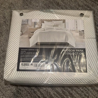 Hudson Park Moderno Full/Queen Duvet Cover  - Image 1 of 4