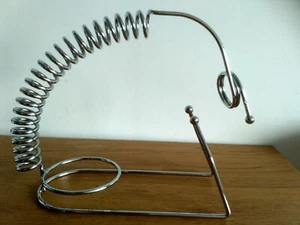 Atomic Metal Chrome Wine Bottle Holder Caddy Spring Space Retro Bar 26cmx8cmx23 - Picture 1 of 5