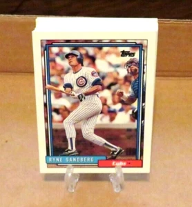 Chicago Cubs Ryne Sandberg 1992 Topps Team Set 27 Cards - Picture 1 of 1