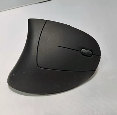 Anker 2.4G Wireless Vertical Ergonomic Optical Mouse 5 Buttons 800/1200/1600 DPI - Image 1 of 4
