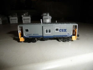 CSX - YN2 - International Bay window caboose/ph=4, # 900415 - Picture 1 of 4