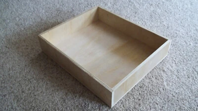 Caja artesanal de madera sin terminar, mayor o igual a 10", de madera recuperada Foto 1 de 4