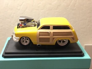 1950 Ford Woody Wagon 1:18 Scale - Picture 1 of 5