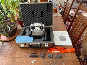 Futaba T18MZ Mode 2 Radio + 5 Receivers - Picture 1 of 7