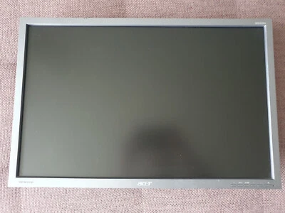 TERRA 2456W - LED-Monitor - Full HD (1080p) gebraucht aber TOP inkl. RECHNUNG - Bild 1 von 4