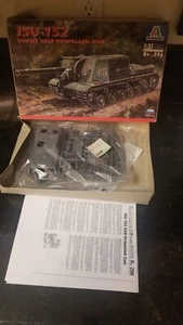 ITALERI RUSSIAN SOVIET UNION ISU-152 TANK 1/35 SCALE MODEL KIT - Picture 1 of 1