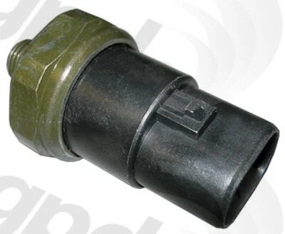 Interruptor trinário AC Global Parts para Isuzu 1711832 - Imagem 1 de 4