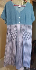 Maxi abito da donna blu vintage taglia 22 chambray e quadri ~ bottoni carini! - Foto 1 di 3