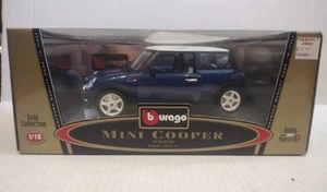 BURAGO 1:18 SCALE GOLD COLLECTION - MINI COOPER 2000 BLUE DIECAST COD3319 - Picture 1 of 6