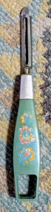 Pelapatate verdure MCM blu verde turchese vintage anni 70 con disegno floreale - Foto 1 di 4