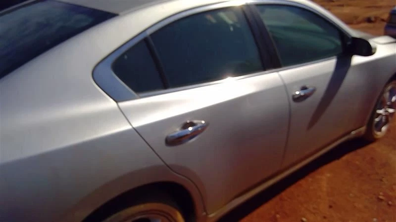 Puerta trasera derecha pasajero compatible con Nissan Máxima 09-14 OEM Foto 1 de 4