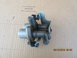 1999 MERCEDES-BENZ CLK 320 Front Heater Control Valve 1 147 412 078 OEM - Picture 1 of 4