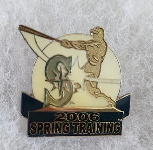 MLB-SEATTLE MARINERS  2006 SPRING TRANING BATTER COLLECTIBLE  PIN FREE SHIPPING! - Picture 1 of 5