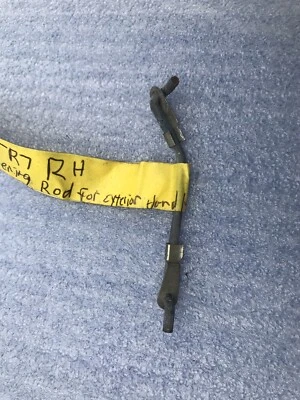 Triumph TR7 1980 RH barra de apertura de puerta exterior Foto 1 de 3