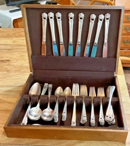56 piezas ROGERS Silverplate ETERNAMENTE TUYO servicio para 8 - Imagen 1 de 5