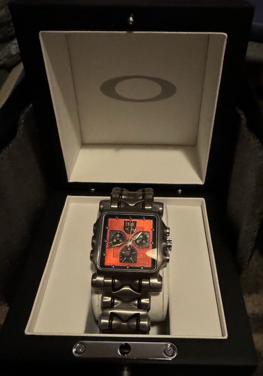 Oakley Minute Machine Titanium Wristwatches for sale | eBay Oakley Minute Machine Titanium Wristwatches for sale | eBay