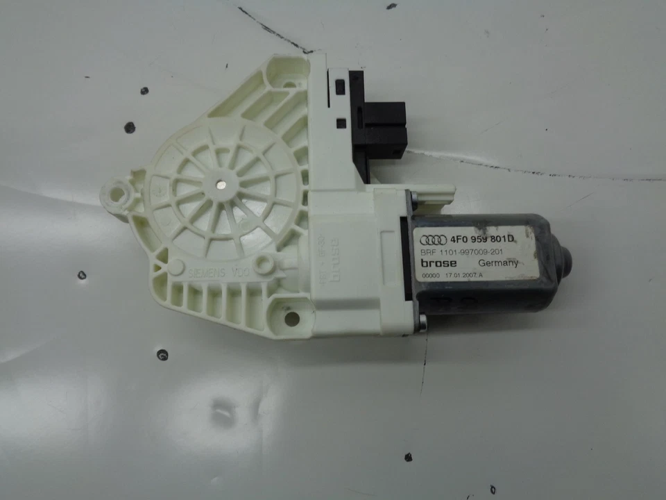 2007-2009 Audi A6 Quattro Power Window Motor Front Left Side OEM AK201182 - Image 1 of 4