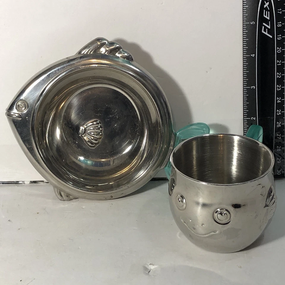 Taza y plato de pescado de acero inoxidable Reed & Barton 18\8 Foto 1 de 4