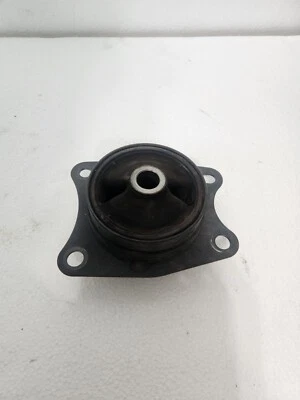 2005 HONDA S2000 DIFFERENTIAL DIFF MOUNT BRACKET RIGHT/ Diff Housing Insulator - Imagem 1 de 2