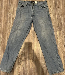 RedHead Classic Fit Straight Leg Medium Wash Blue Jeans - Size 35x32 Vintage - Picture 1 of 9