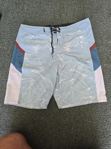 O'Neill Hyperfreak Swerve Boardshort hellblau - Bild 1 von 3