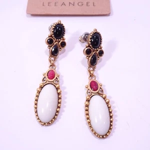 Neiman Marcus Lee Angel Vintage White Oval Cabochon Drop Earrings NWT 125 - Picture 1 of 8