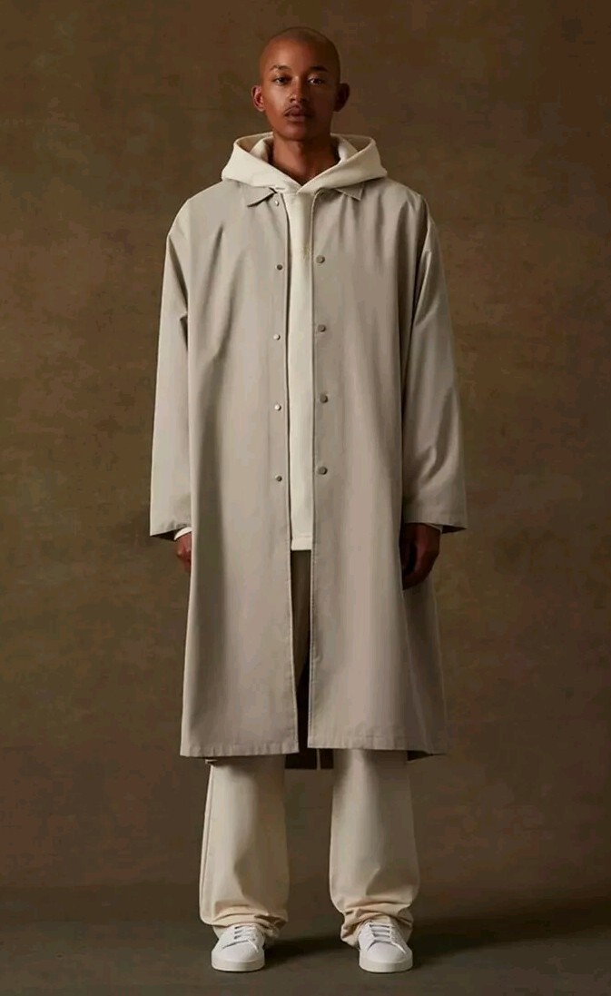 ジャケット・アウター XL Essentials Long COAT SMOKE XL Essentials Long COAT SMOKE