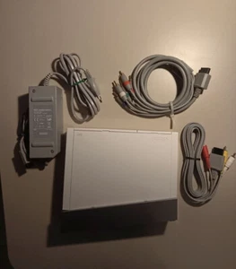 console Wii + alimentatore e cavi + sensore di movimento - Foto 1 di 2