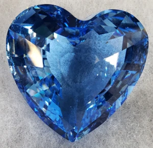 SWAROVSKI CRYSTAL BLUE HEART w/SWAN LOGO  Made in Austria No Box or COA - Picture 1 of 7