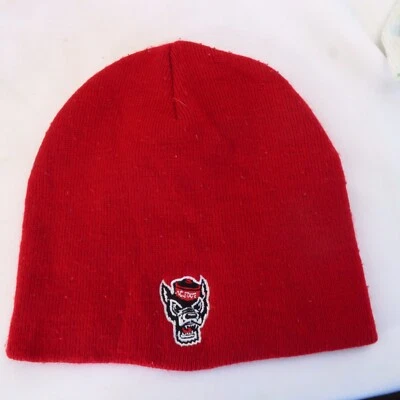 NC State Wolfpack Captivating Headgear Knit Beanie Skull Cap Skully Winter Ski - Image 1 of 4