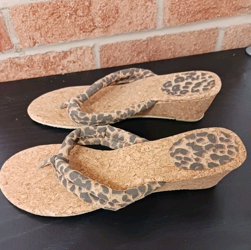 NEW BALANCE Sandali infradito H&M leopardati stampa animalier zeppa sughero e bilanciamento taglia 6 nuovi senza scatola