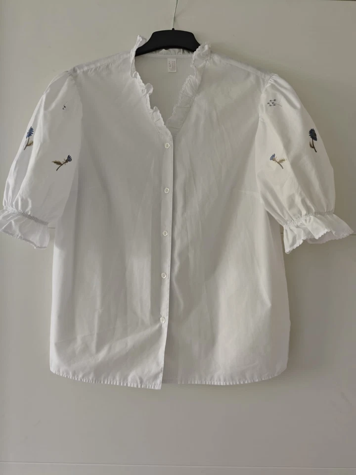 Trachtenbluse Landhaus Stickerei, Gr. 44/46 neuwertig !! - Bild 1 von 4