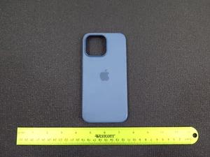 Genuine APPLE 6.7" iPHONE 15 PRO MAX Silicone Case with MagSafe Winter Blue - Picture 1 of 11