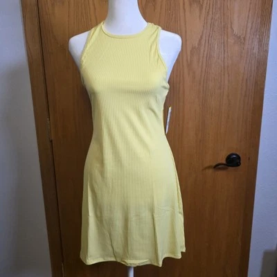 Vestido Tenis Eleven by Venus Williams Amarillo Mantequilla Acanalado - Talla Pequeña - Pastel Foto 1 de 2