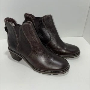 LL Bean 501863 Boots Women's 8.5 M Brown Leather Comfort Lug Block Heel Boot. - Picture 1 of 6