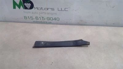 Chevrolet Sonic 2018-2020 compartimento mira protector con retenedor 95022358 Foto 1 de 4