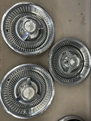 "Pontiac Bonneville Catalina 1964 3 barras giratorio 14"" tapacubos cubierta de rueda tapacubos" Foto 1 de 4