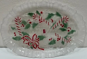 Mikasa Celebrations - "FESTIVE WREATH" Canape Tray 17.7in #SA522/350 **NIB** - Picture 1 of 4