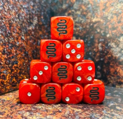 DA SCRAPYARD ORK The Serpent Horde - Dados inspirados en personalizados, ideales para juegos de mesa