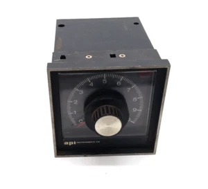 API Instruments 232 Typ J Temperaturregler - Bild 1 von 8
