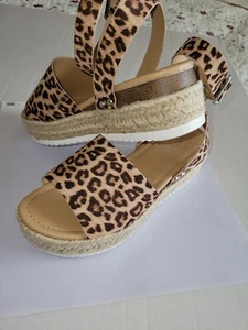 Soda Womens Platform Heels Shoes Leopard Print Buckle 7.5 - Picture 1 of 9