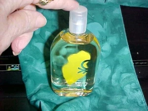 Giallo by Benetton 3.3 oz / 100 ml EDT Perfume Spray for Women GREAT GIFT IDEA - Picture 1 of 3
