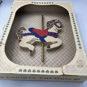 Miller Studios Country Cutouts Wanddeko bemalt Karussell Pferd - Bild 1 von 6