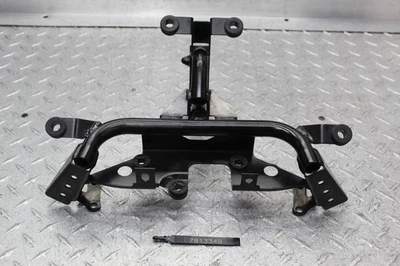 Yamaha FZ1-S 2006 soporte de retención delantero Foto 1 de 4