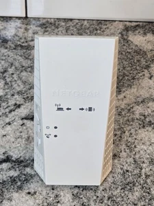 Netgear EX6400 AC1900 WiFi Range Extender Dual Band Gigabit Ethernet Odnowiony - Zdjęcie 1 z 8