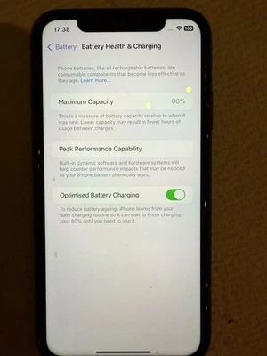 Black Apple iPhone 11 64GB v good condition, No Accessories, 86% battery health - Image 1 of 4