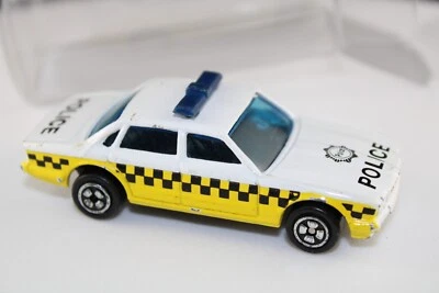 Corgi Junior 1:64 Jaguar XJ40 Police Car - Image 1 of 4